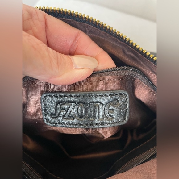 S-zone black leather with gold hardware hobo shoulder bag - Picture 11 of 14